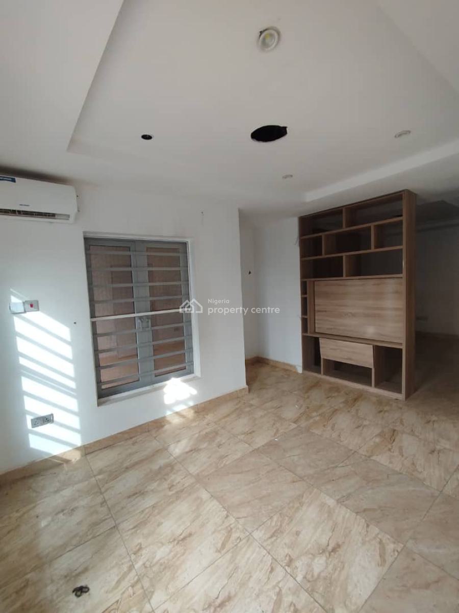 Luxury Services One Bedroom Flat with Generator and Inverter, Katampe (main), Katampe, Abuja, Flat / Apartment for Rent