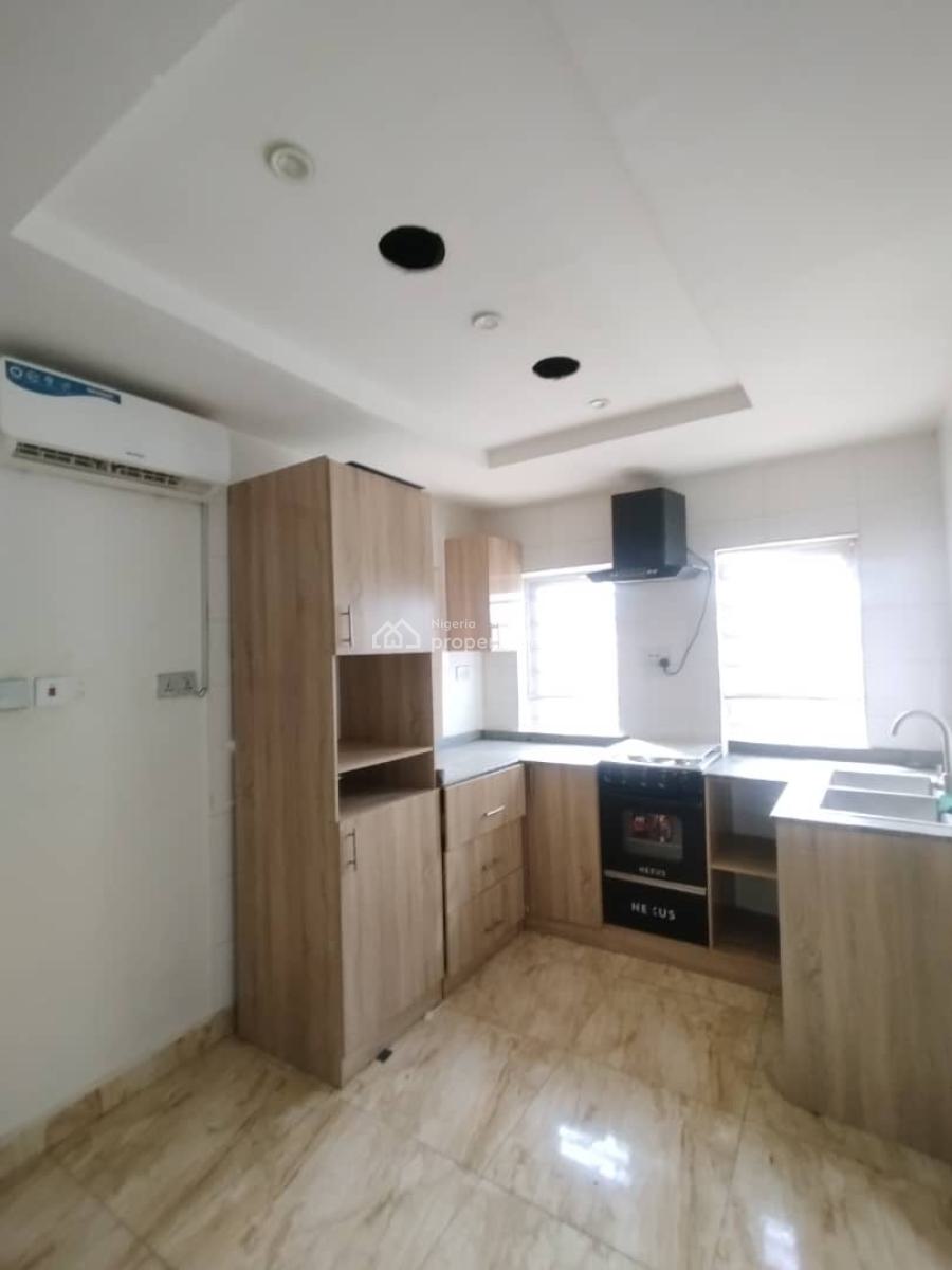 Luxury Services One Bedroom Flat with Generator and Inverter, Katampe (main), Katampe, Abuja, Flat / Apartment for Rent