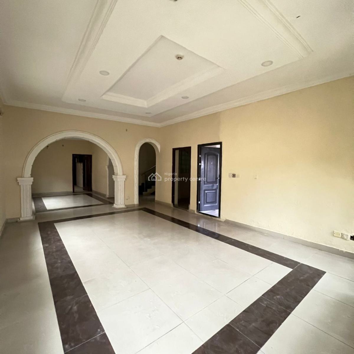 5 Bedroom Apartment., Lekki Phase 1, Lekki, Lagos, Flat / Apartment for Rent