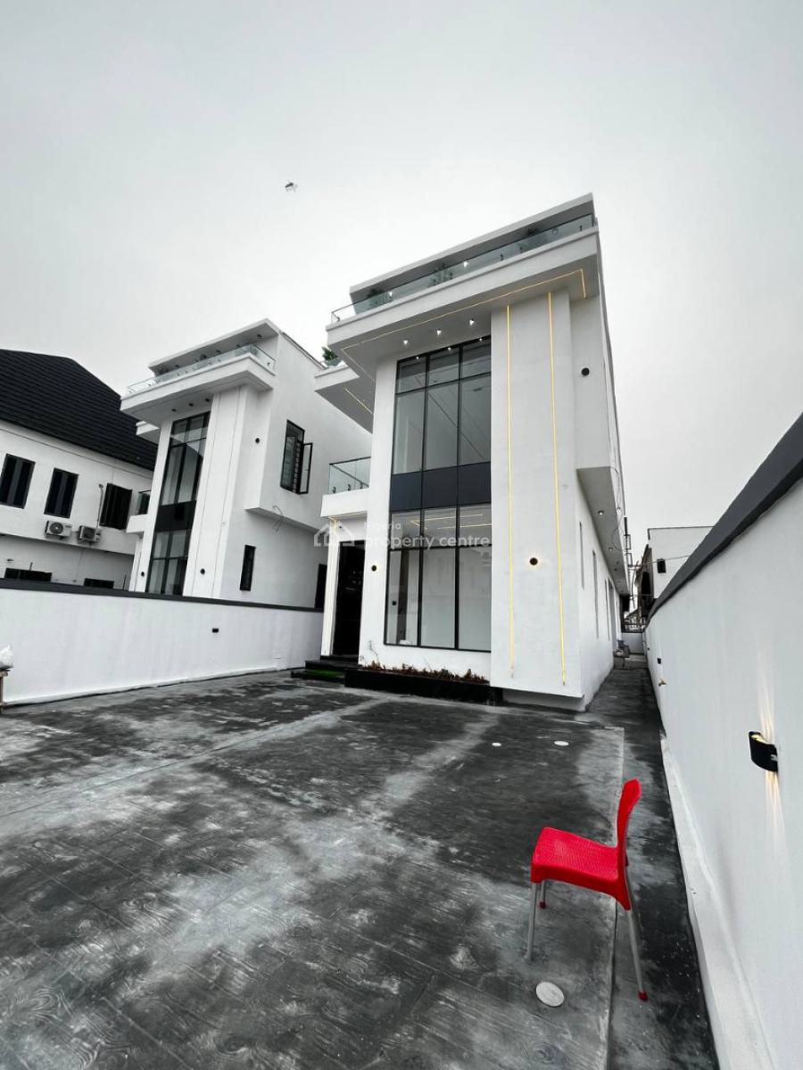 5 Bedroom Detached House with Bq, Vgc, Lekki, Lagos, Detached Duplex for Sale