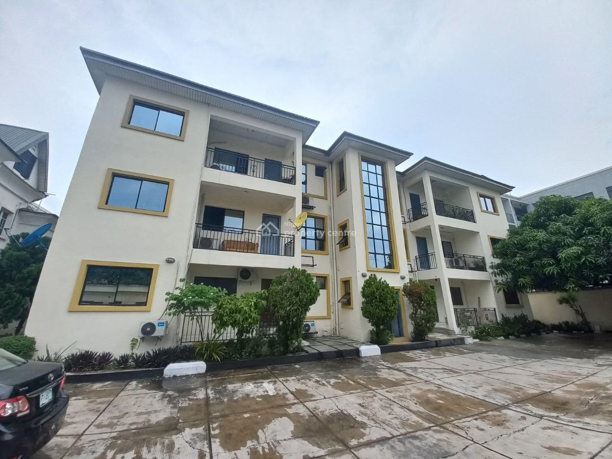 3-bedroom Flat with a Room Bq, Off Admiralty Road, Lekki Phase 1, Lekki, Lagos, Flat / Apartment for Rent