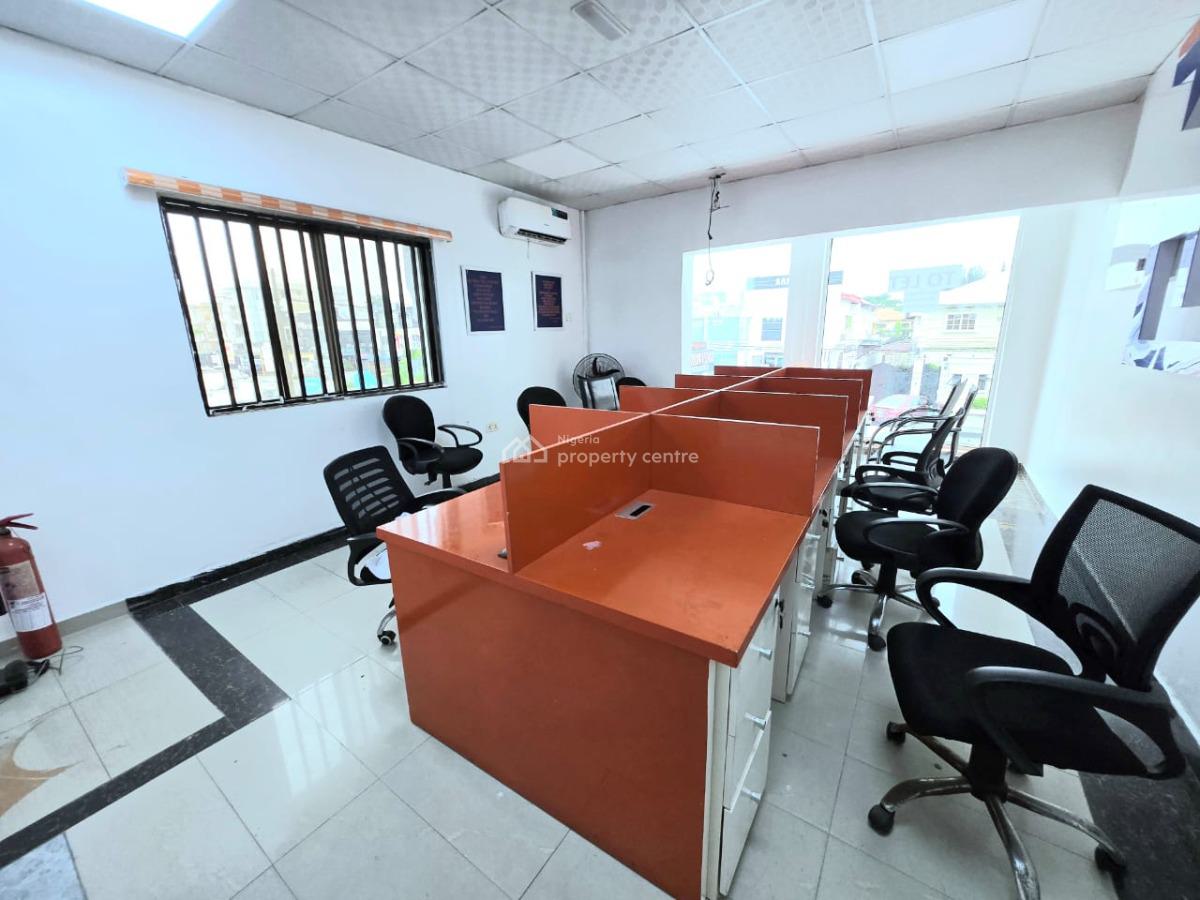 Commercial 2-bedroom Shop  Space, Lekki Phase 1, Lekki, Lagos, Shop for Rent