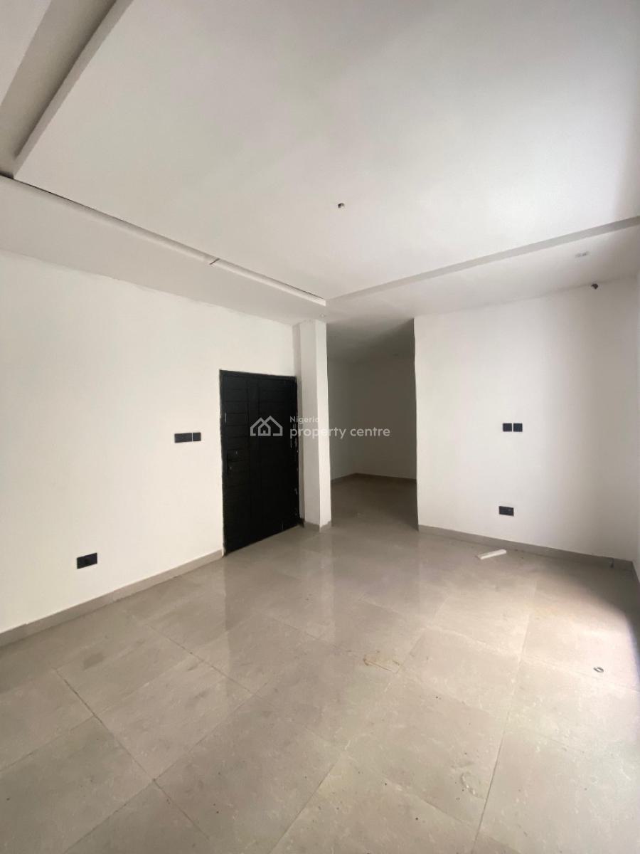 Nicely Built Luxury Apartment with Pool, Gym & Kids Play Area., Ologolo, Lekki, Lagos, Flat / Apartment for Sale