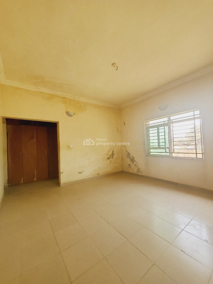 Luxury Massive 3 Bedroom Flat, Behind Games Village Estate, Kaura, Abuja, Flat / Apartment for Rent