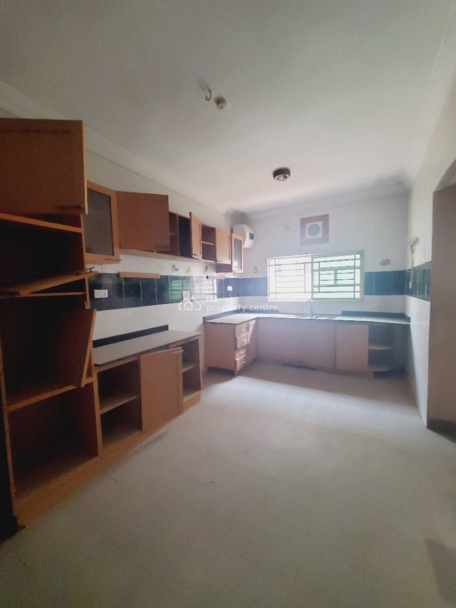 Luxury Massive 3 Bedroom Flat, Behind Games Village Estate, Kaura, Abuja, Flat / Apartment for Rent