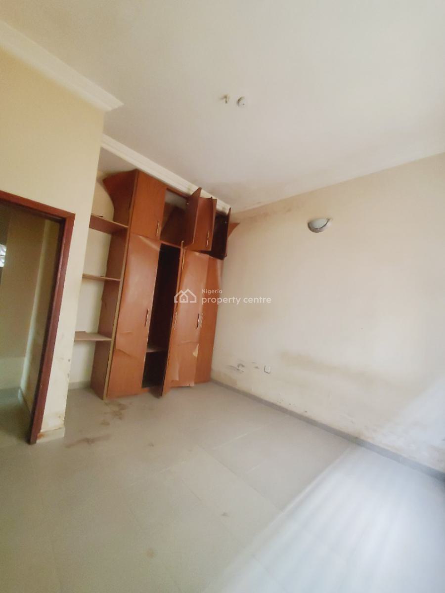 Luxury Massive 3 Bedroom Flat, Behind Games Village Estate, Kaura, Abuja, Flat / Apartment for Rent