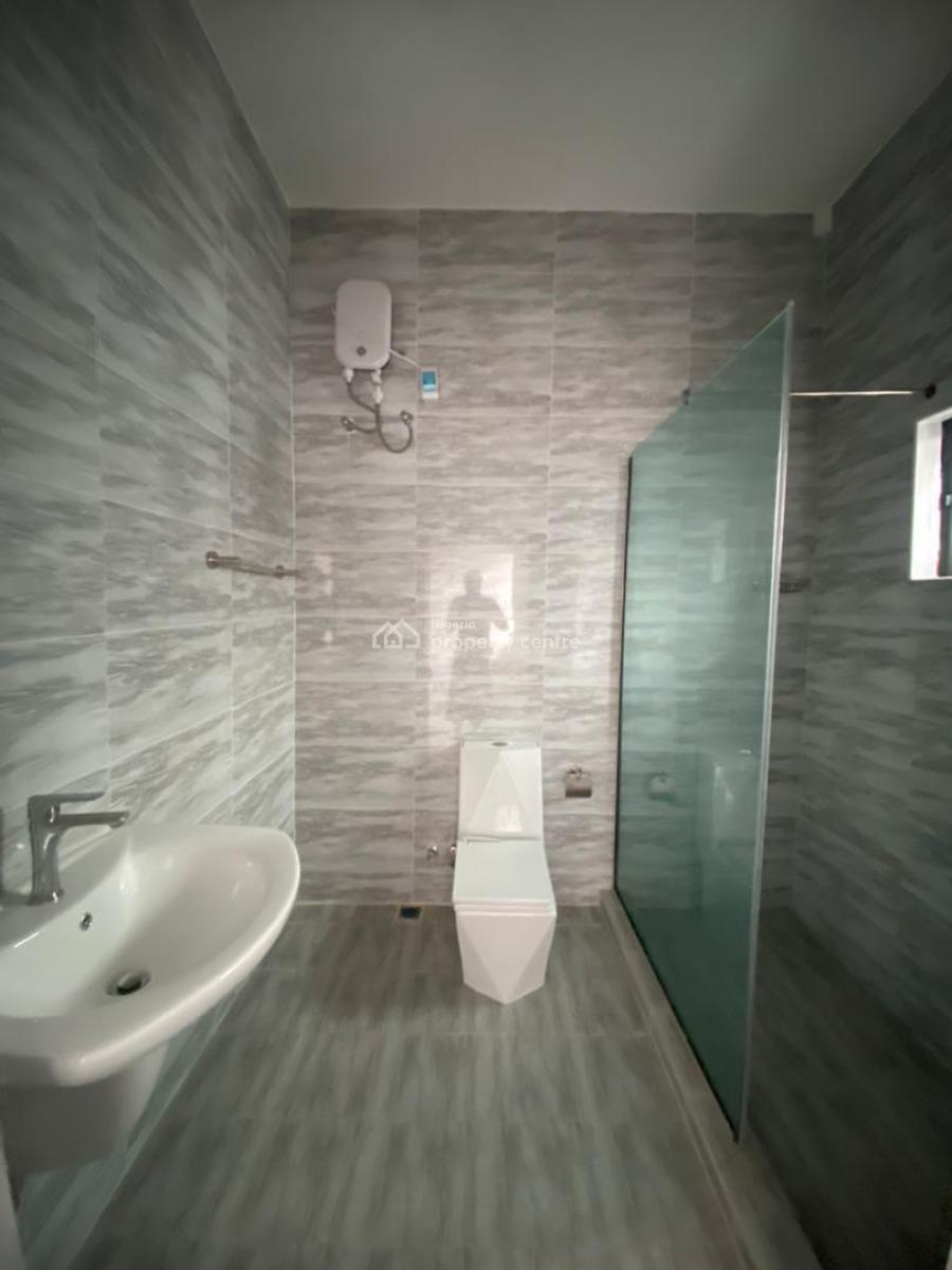 2 Bedroom Penthouse Apartments, Sangotedo, Ajah, Lagos, Block of Flats for Sale