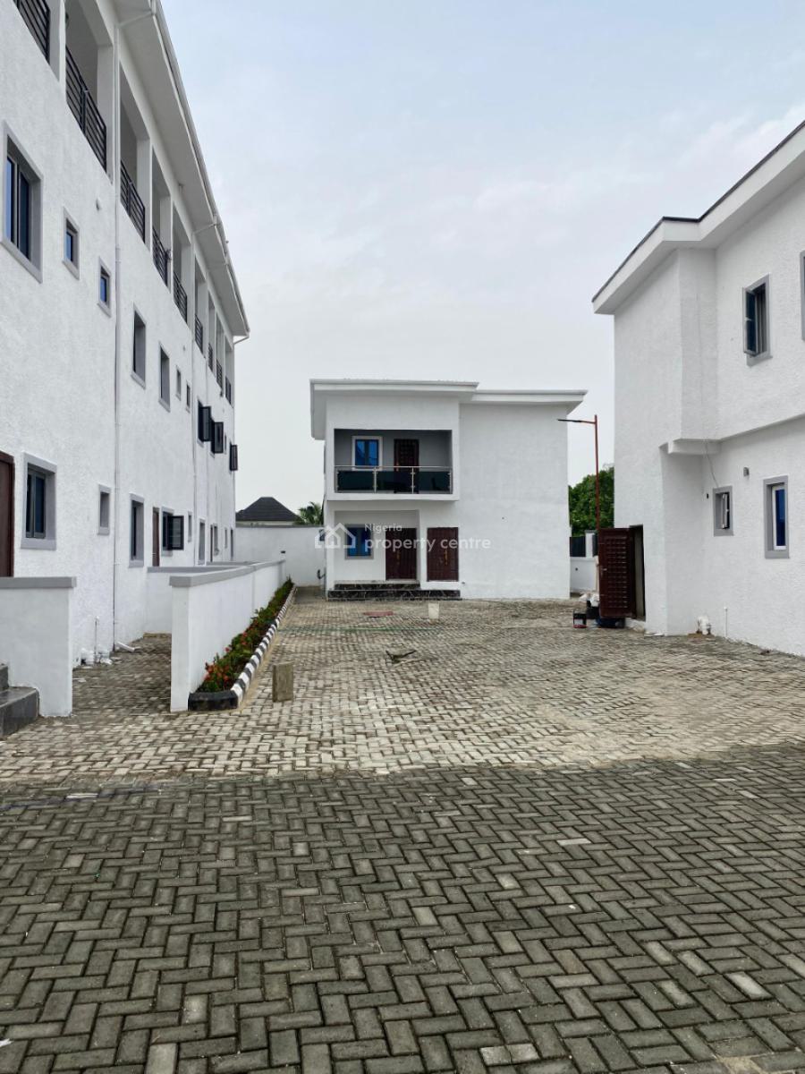2 Bedroom Fully Detached Apartment, Sangotedo, Ajah, Lagos, Block of Flats for Sale