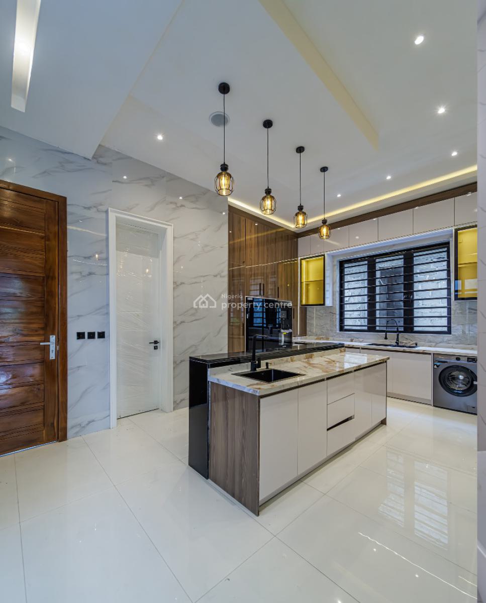 Modern 5-bedroom Detached Residence with Swimming Pool, Gym & Cinema, Ikota, Lekki, Lagos, Detached Duplex for Sale