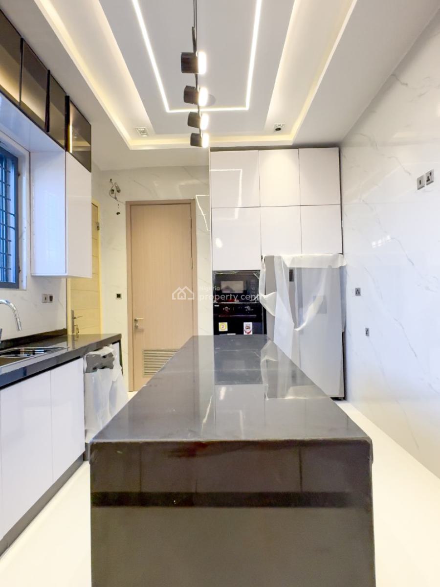 5 Bedroom Fully Detached Duplex with Bq, Lekki Phase 1, Lekki, Lagos, Detached Duplex for Sale