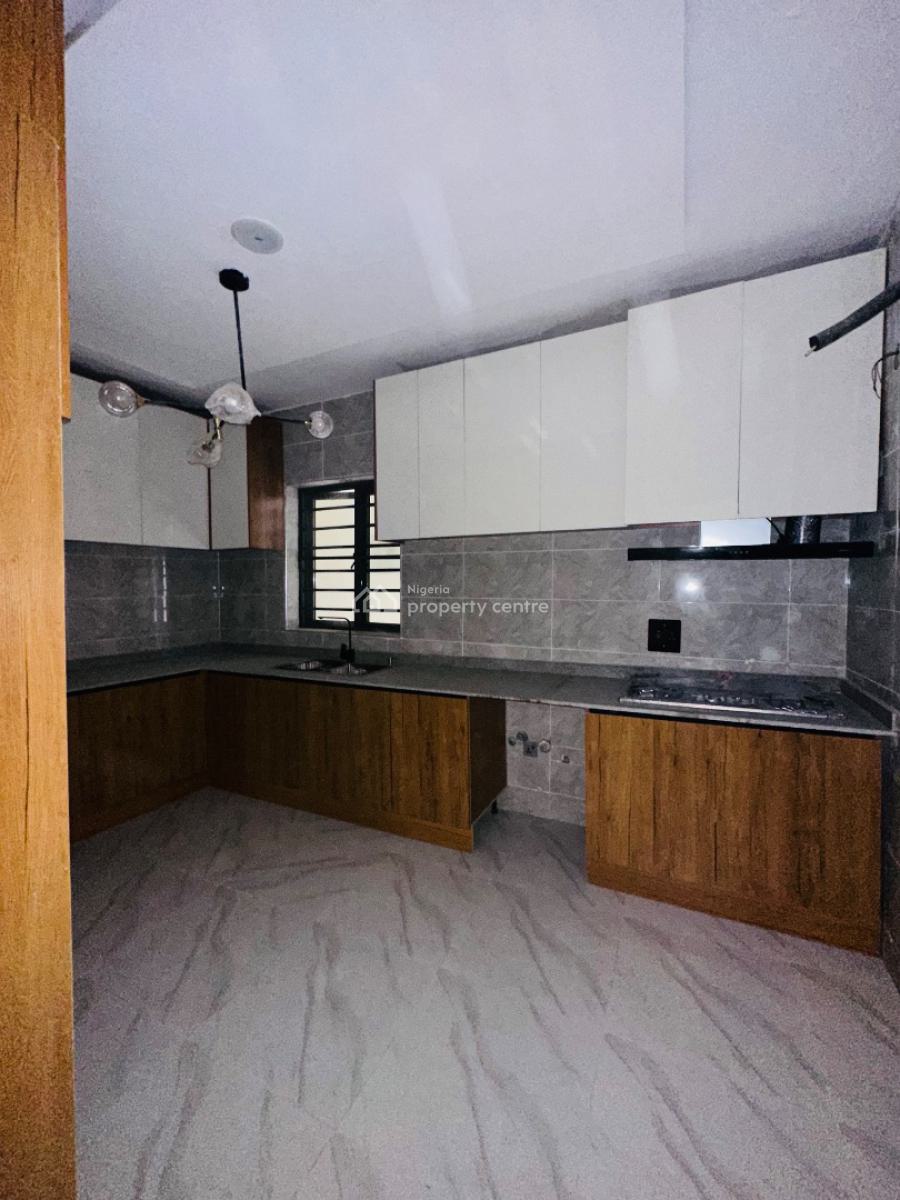 Nicely Built 3 Bedroom Apartment with Pool, Gym & Elevator, Ikate, Lekki, Lagos, Flat / Apartment for Sale