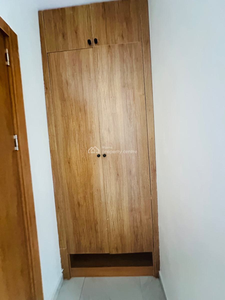 Nicely Built 3 Bedroom Apartment with Pool, Gym & Elevator, Ikate, Lekki, Lagos, Flat / Apartment for Sale