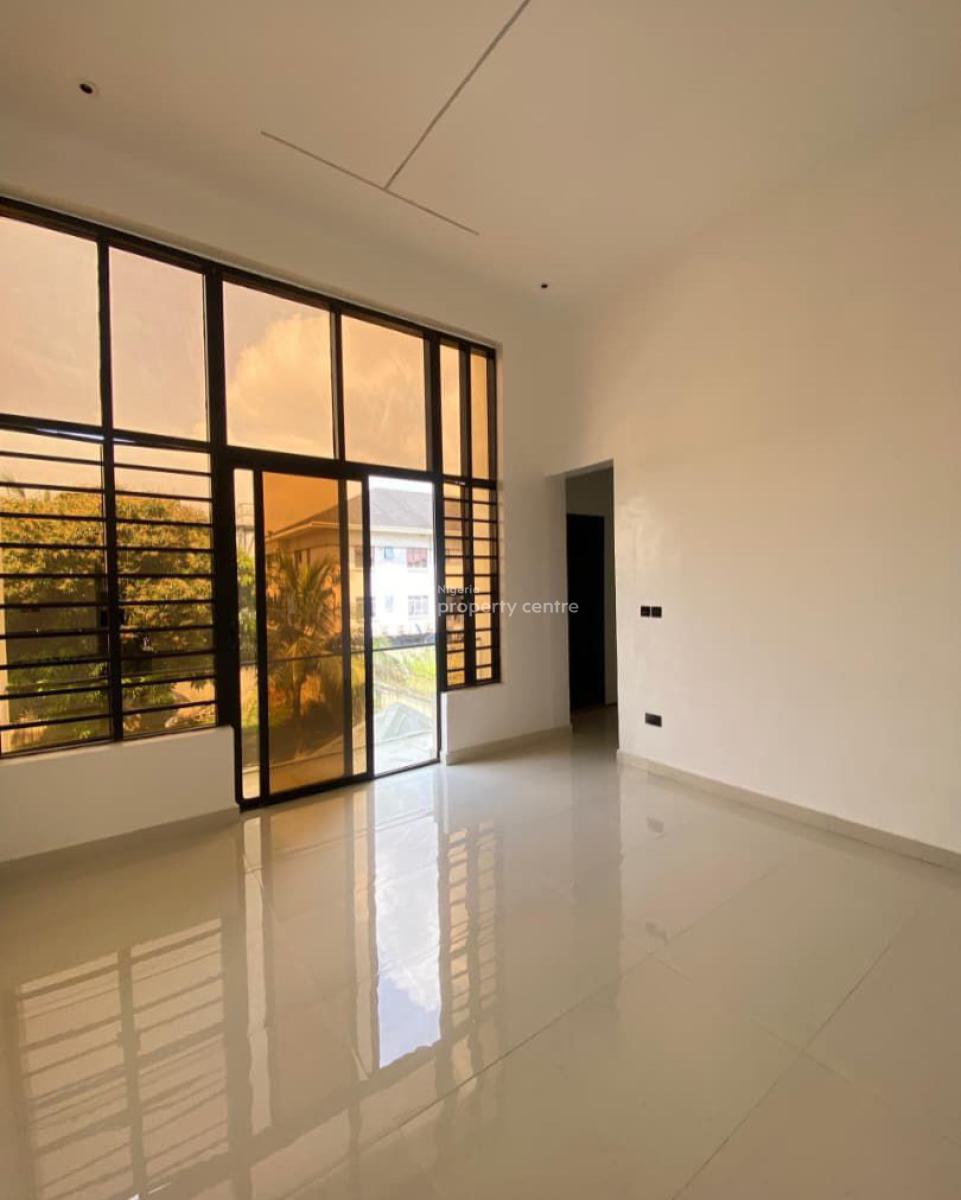 Luxury 3 Bedroom Apartment, Lekki Phase 1, Lekki, Lagos, Block of Flats for Sale