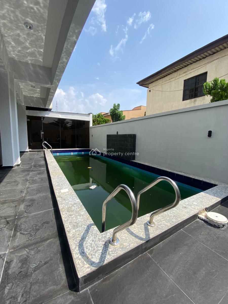 Nicely Built 3 Bedroom Apartment with Modern Facilities, Lekki Phase 1, Lekki, Lagos, Flat / Apartment for Sale