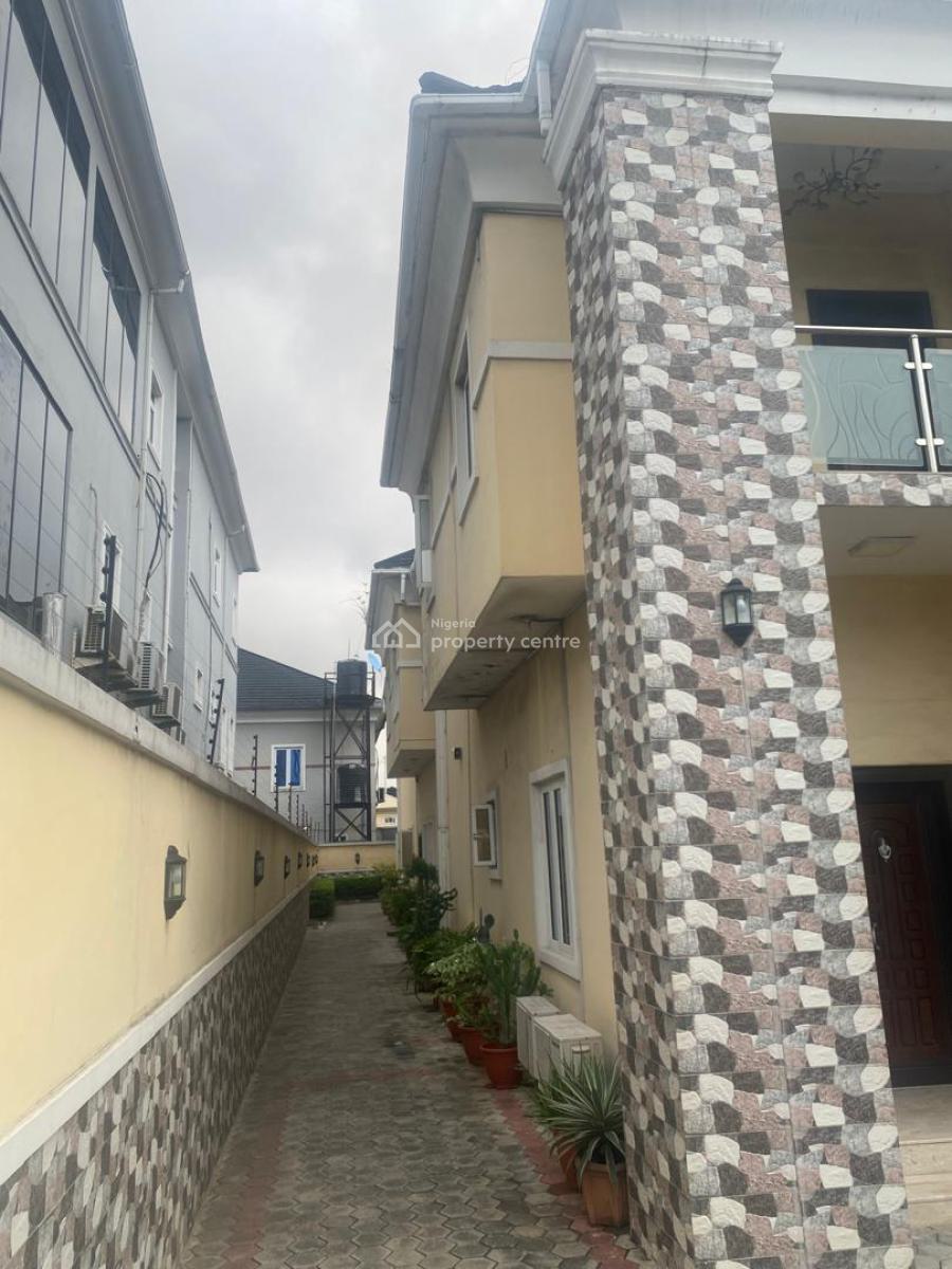 Fully Detached 5 Bedrooms Plus 2 Rooms Bq Duplex, Lekki Phase 1, Lekki, Lagos, Detached Duplex for Sale