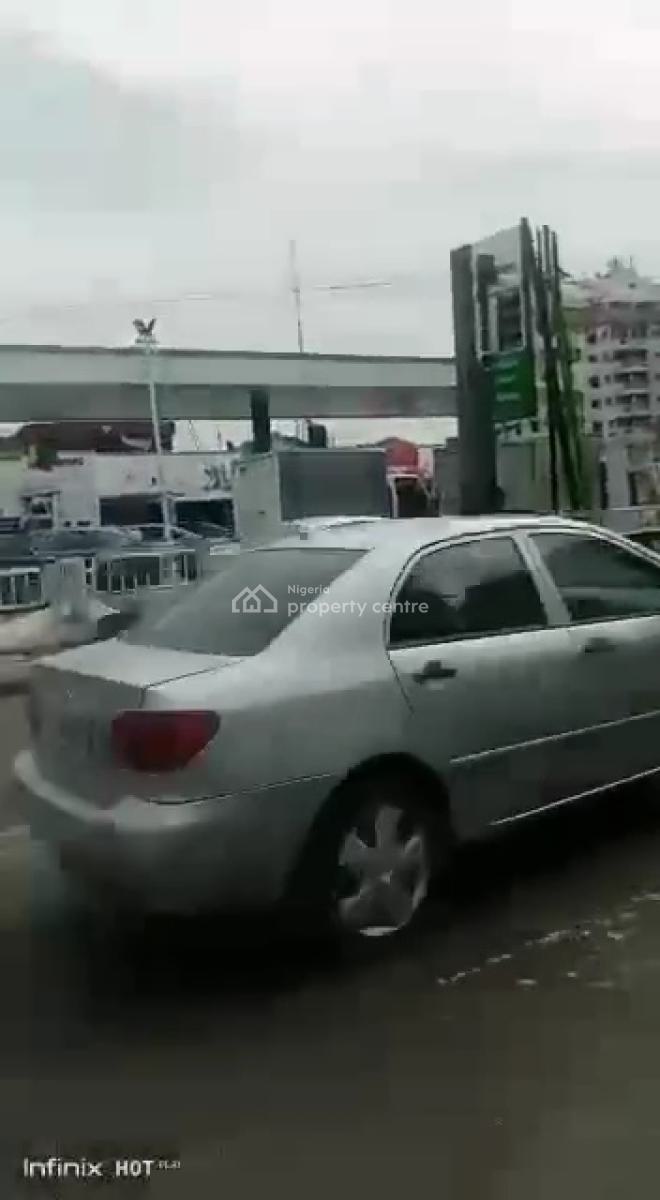 Nnpc Filling Station Sitting Approximately on 3plot of Land, Ikoyi, Lagos, Filling Station for Sale