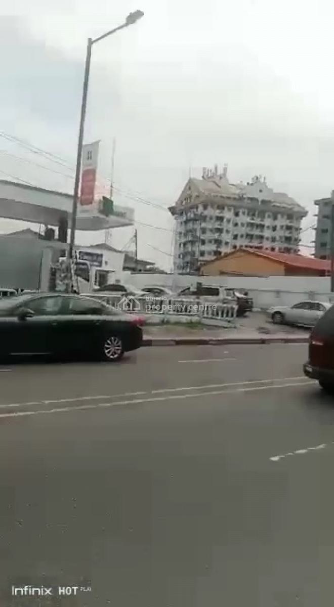 Nnpc Filling Station Sitting Approximately on 3plot of Land, Ikoyi, Lagos, Filling Station for Sale