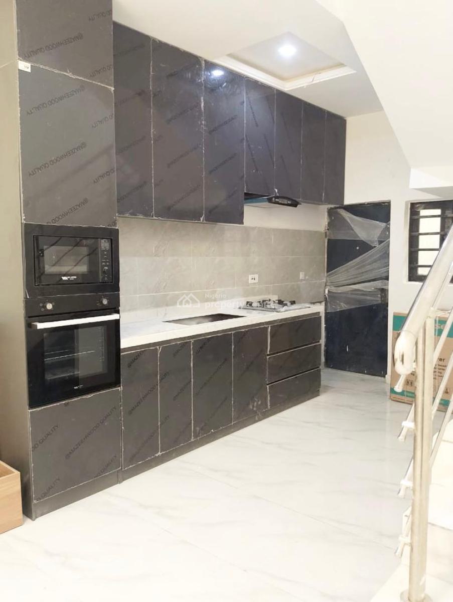 Fully Serviced with 24hrs Power Newly Built 2-bed Terraces, Lekki Phase 1, Lekki, Lagos, Terraced Duplex for Rent
