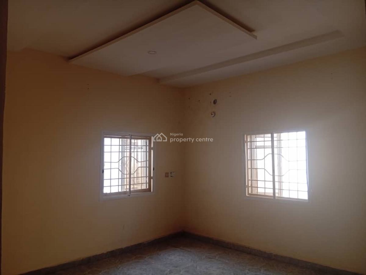Excellent Spacious 2 Bedroom Apartment, Von, Lugbe District, Abuja, Flat / Apartment for Rent