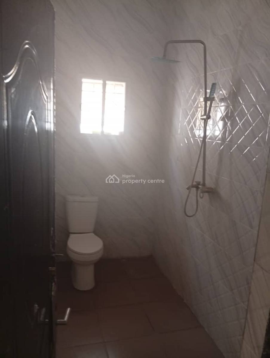 Excellent Spacious 2 Bedroom Apartment, Von, Lugbe District, Abuja, Flat / Apartment for Rent