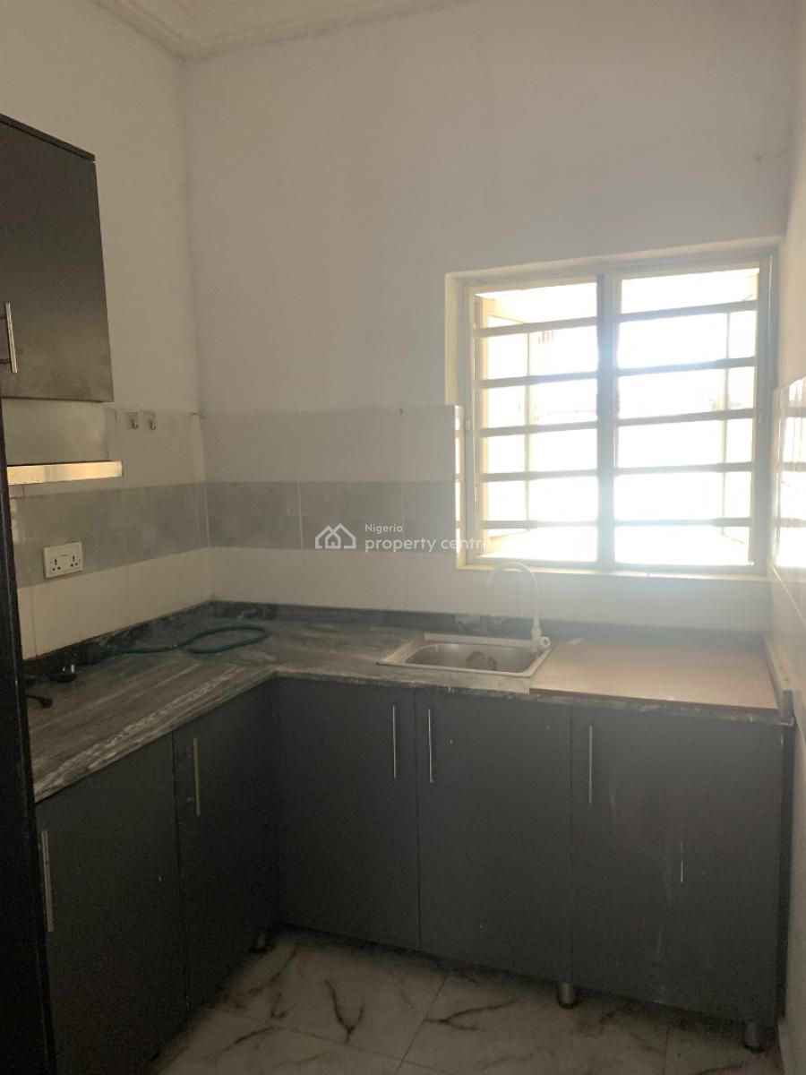 One Bedroom Apartment, Ilaje, Ajah, Lagos, Flat / Apartment for Rent