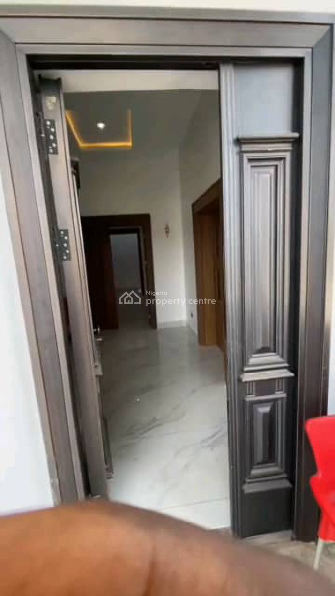 6 Bedroom Duplex with 4 Sitting Rooms and 2 Self-contain Bq, Gwarinpa, Abuja, Detached Duplex for Sale