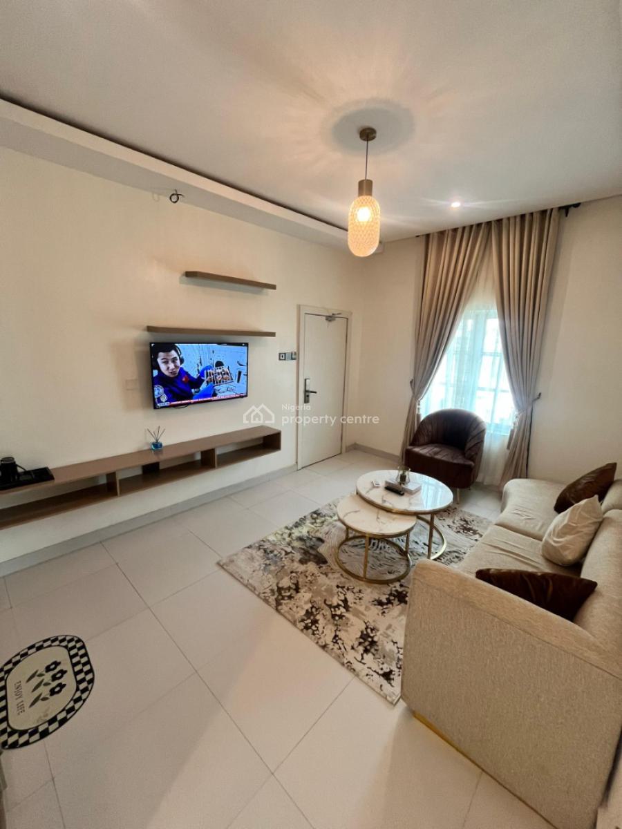 Cozy 1 Bedroom Apartment, Osapa, Lekki, Lagos, Flat / Apartment Short Let