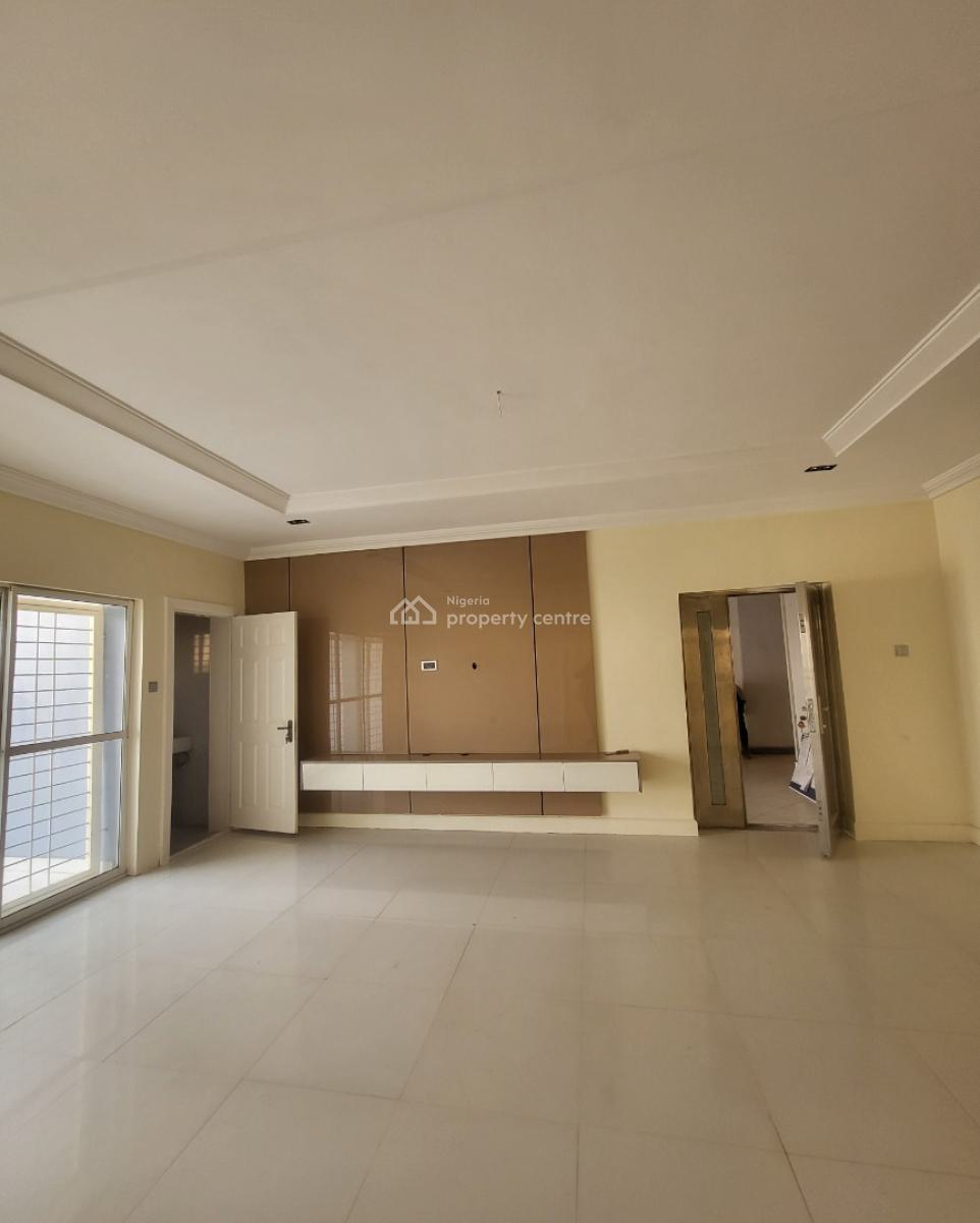 Luxurious Massive 2 Bedroom Flat, By American International School, Durumi, Abuja, Flat / Apartment for Rent