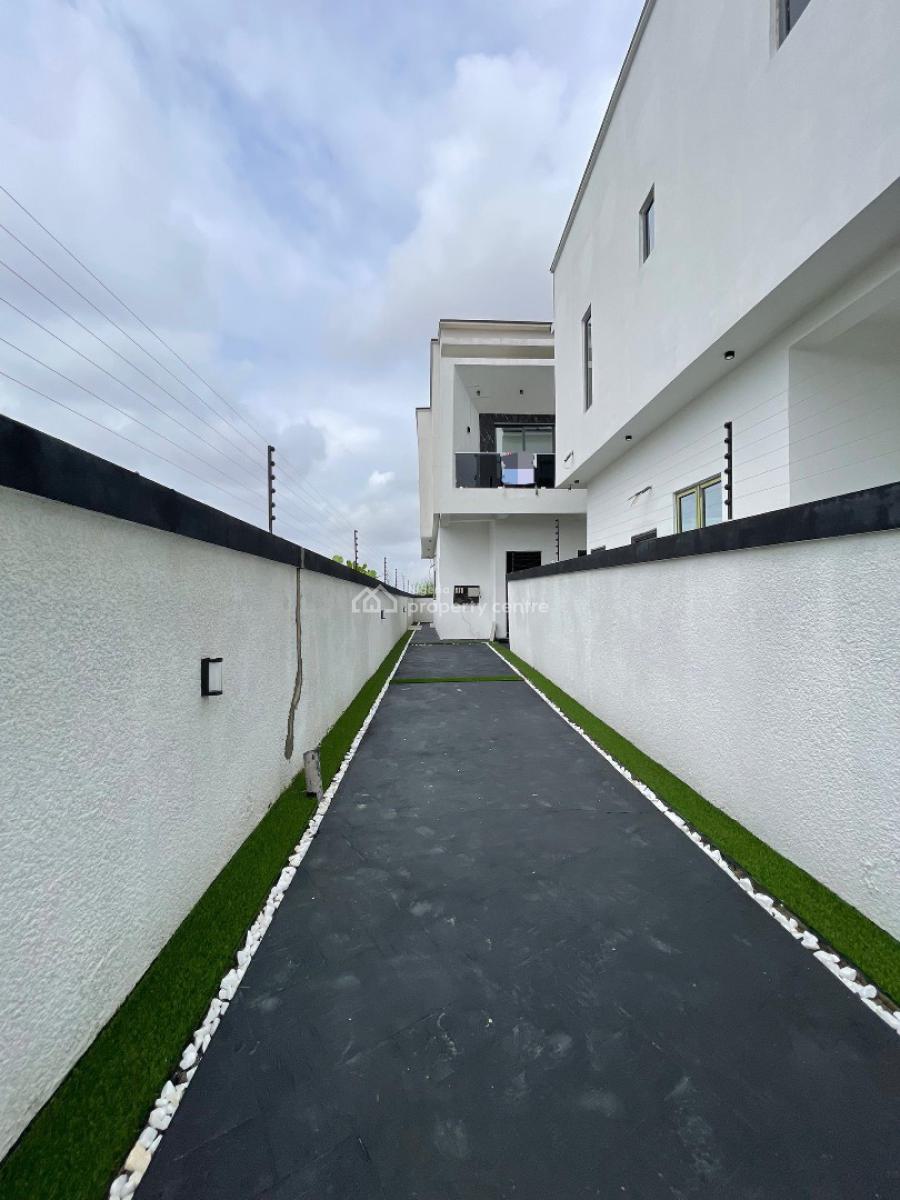 Spacious 4 Bedroom Semi Detached Duplex with Bq in a Well Secured Estat, Ajah, Lagos, Semi-detached Duplex for Sale