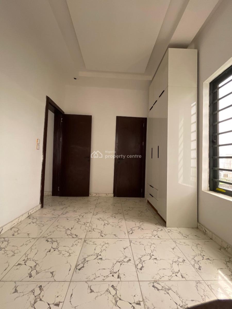 Exquisite Five Bedroom Fully Detached Duplex in a Well Secured Estate, Ajah, Lagos, Detached Duplex for Sale