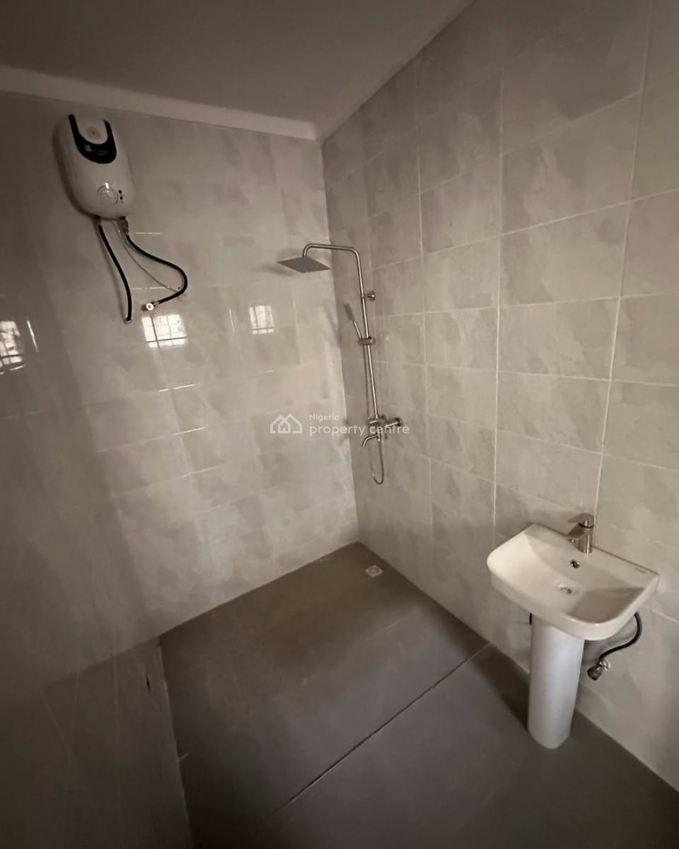 Brand New 4 Bedrooms Terrace Duplex with Bq, Gaduwa, Abuja, Terraced Duplex for Sale