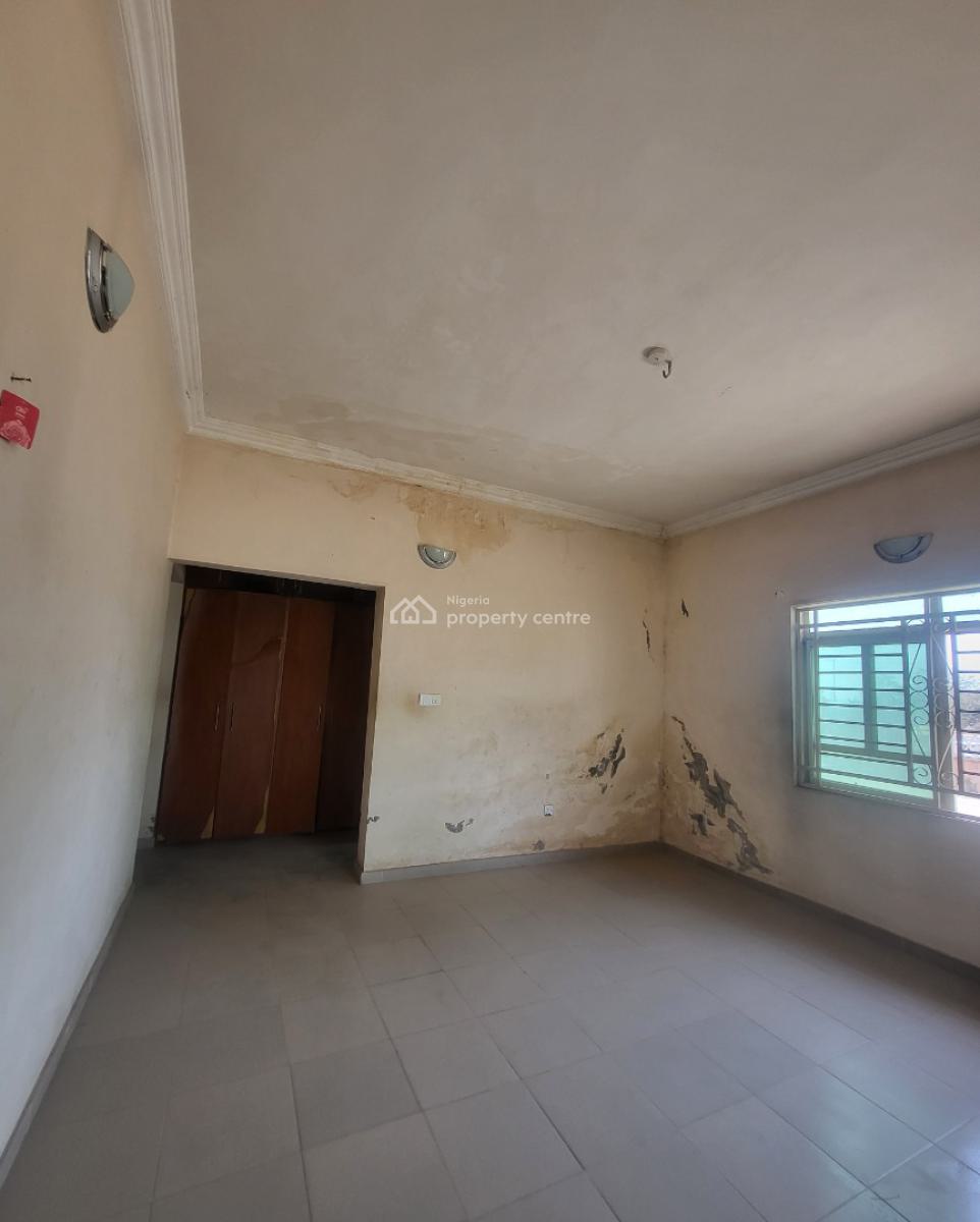 Luxurious Massive 3 Bedroom Flat, Back of Games Village, Kaura, Abuja, Flat / Apartment for Rent