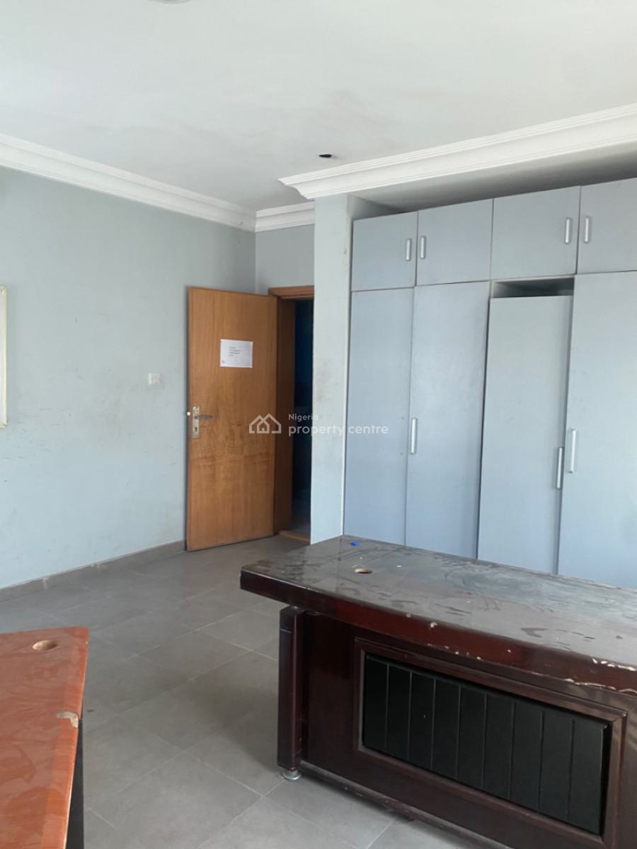 Spacious 3 Bedroom Apartment, Marwa, Lekki Phase 1, Lekki, Lagos, Flat / Apartment for Rent