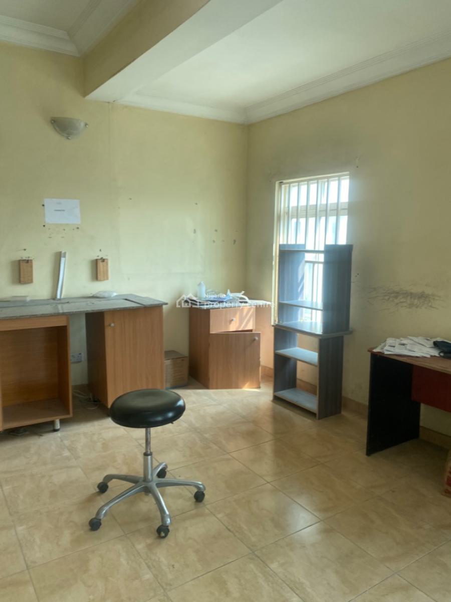 Spacious 3 Bedroom Apartment, Marwa, Lekki Phase 1, Lekki, Lagos, Flat / Apartment for Rent