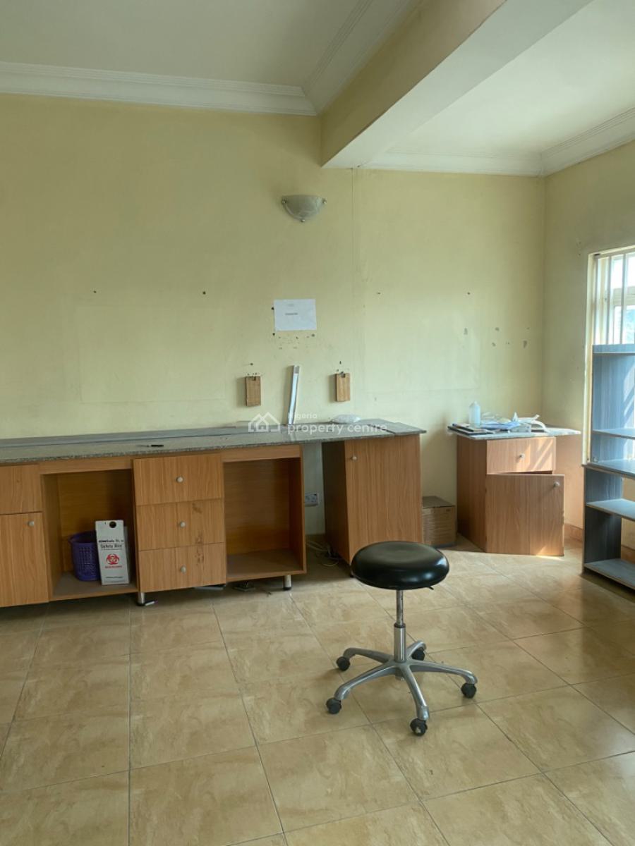Spacious 3 Bedroom Apartment, Marwa, Lekki Phase 1, Lekki, Lagos, Flat / Apartment for Rent