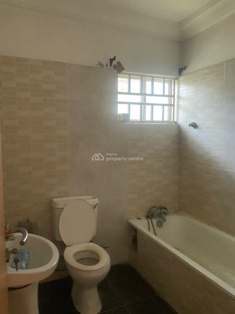 Spacious 3 Bedroom Apartment, Marwa, Lekki Phase 1, Lekki, Lagos, Flat / Apartment for Rent