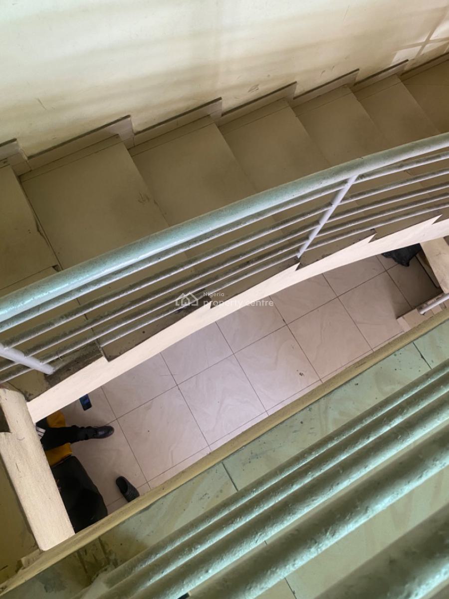 Spacious 3 Bedroom Apartment, Marwa, Lekki Phase 1, Lekki, Lagos, Flat / Apartment for Rent