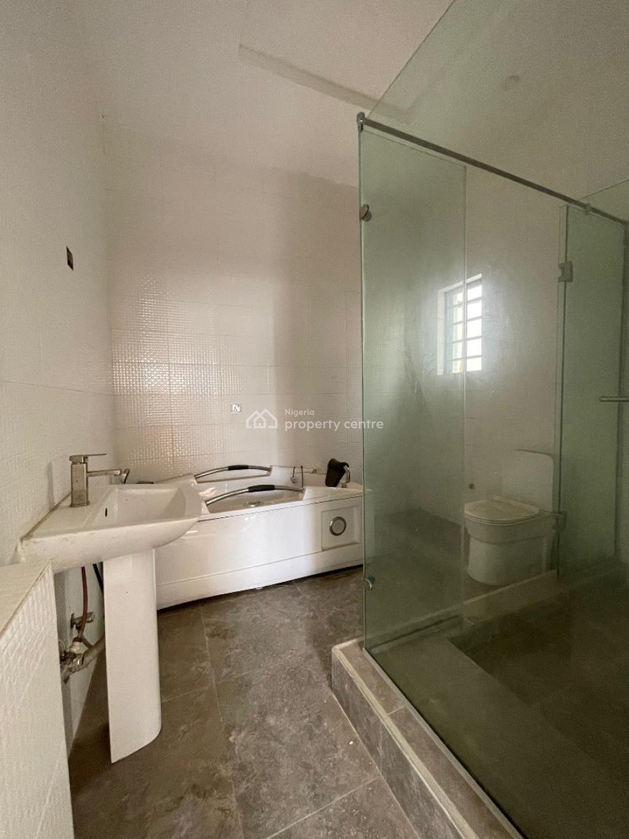 Exquisite Five  Bedroom Fully Detached with Pool, Ajah, Lagos, Detached Duplex for Sale