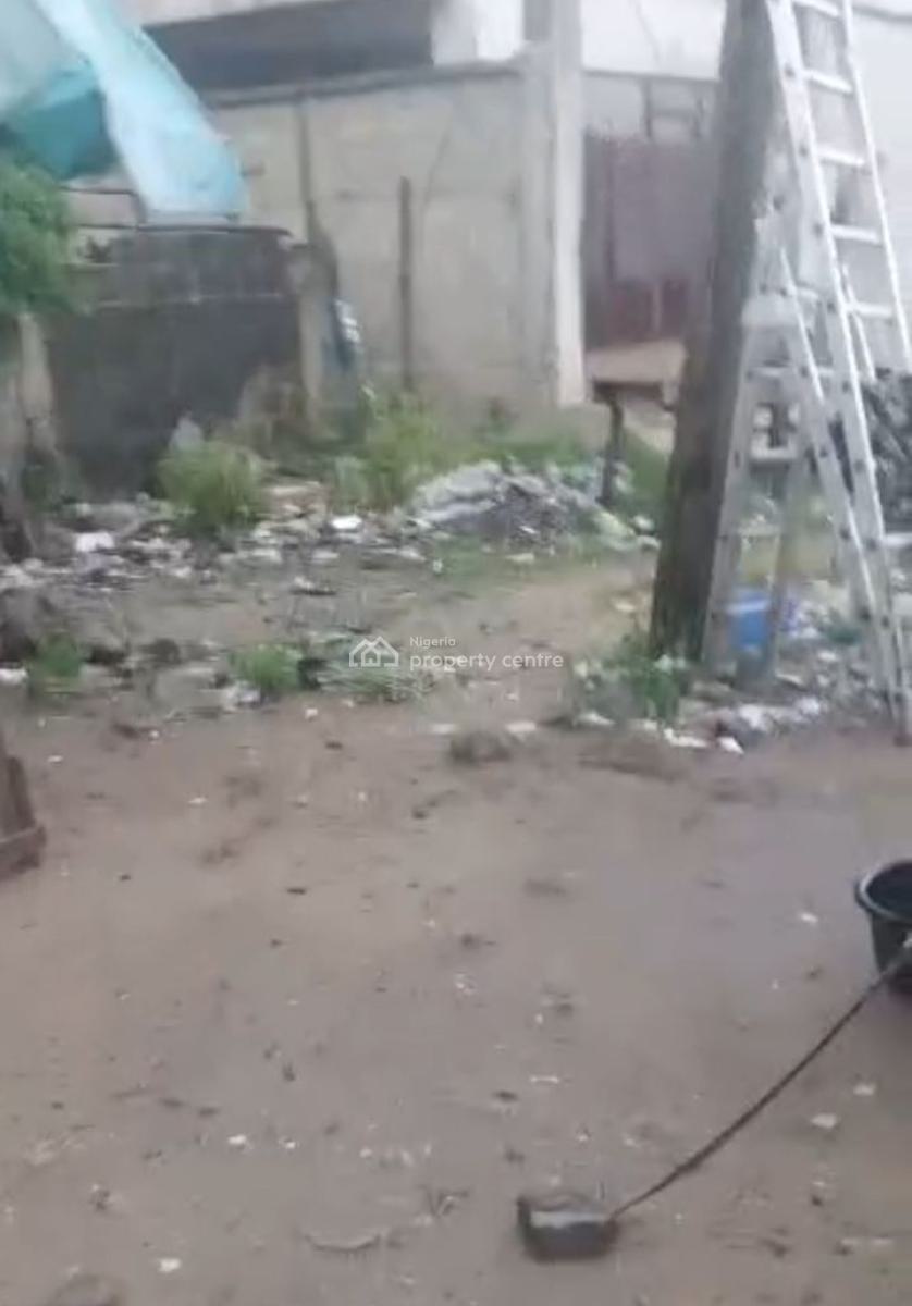 Cornerpiece Dry Land Measuring 678sqm (video Available on Request), Along Ologolo Major Road, Ologolo, Lekki, Lagos, Residential Land for Sale