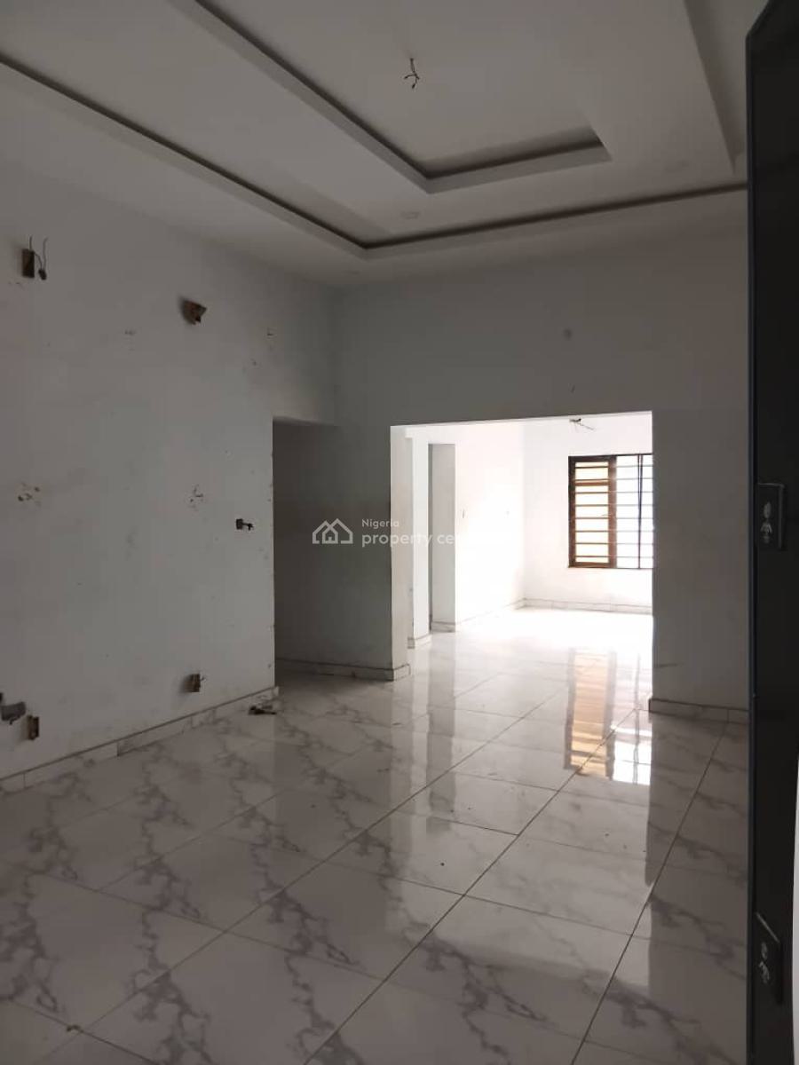 Executive 3 Bedroom Flat, Orelope Street, Egbeda, Alimosho, Lagos, Flat / Apartment for Rent