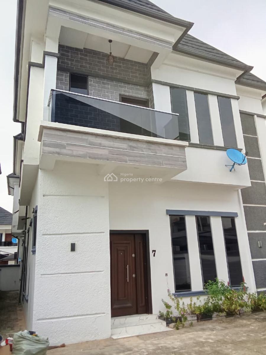 3 Bedrooms Duplex with Bq, Orchid Road, Lekki, Lagos, Terraced Duplex for Rent