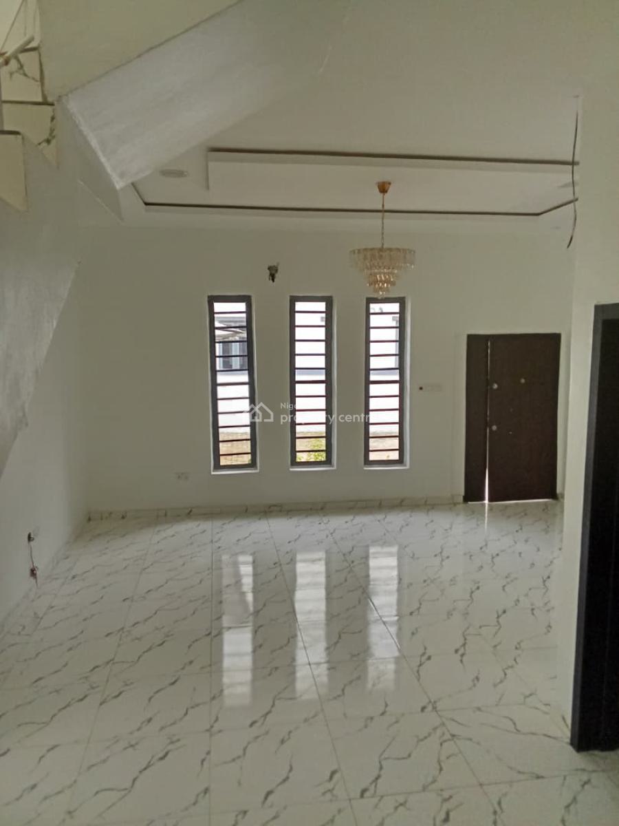 3 Bedrooms Duplex with Bq, Orchid Road, Lekki, Lagos, Terraced Duplex for Rent