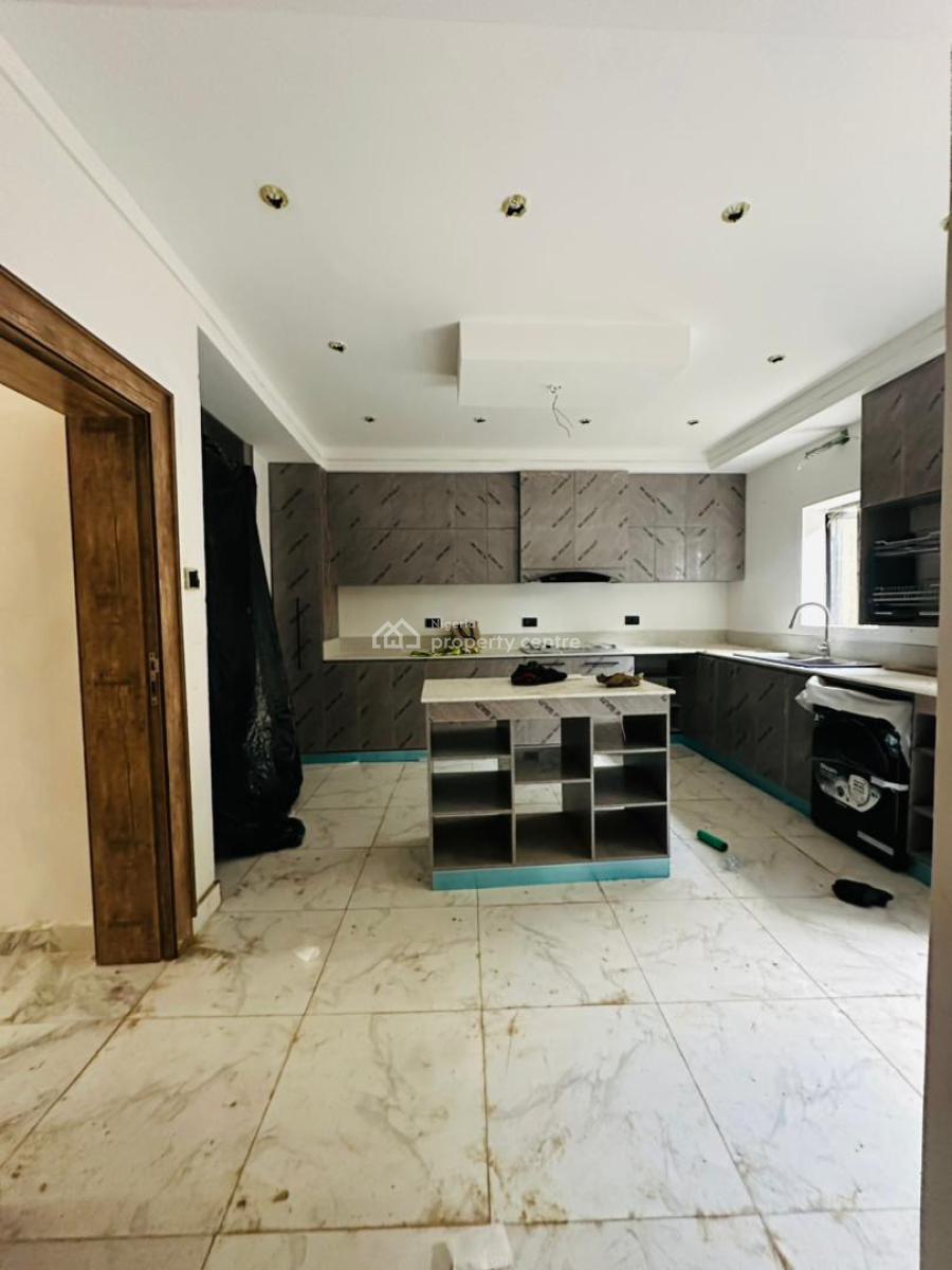 Spaciously Built 4 Bedroom Terrace Duplex with Bq, Adeniyi Jones, Ikeja, Lagos, Terraced Duplex for Sale