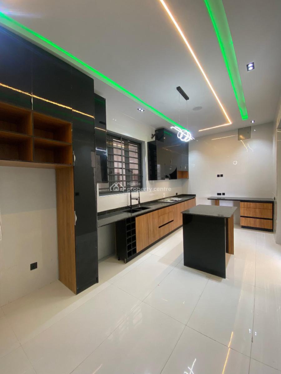 Nicely Built 5 Bedroom Fully Detached Duplex with Bq, Ajah, Lagos, Detached Duplex for Sale