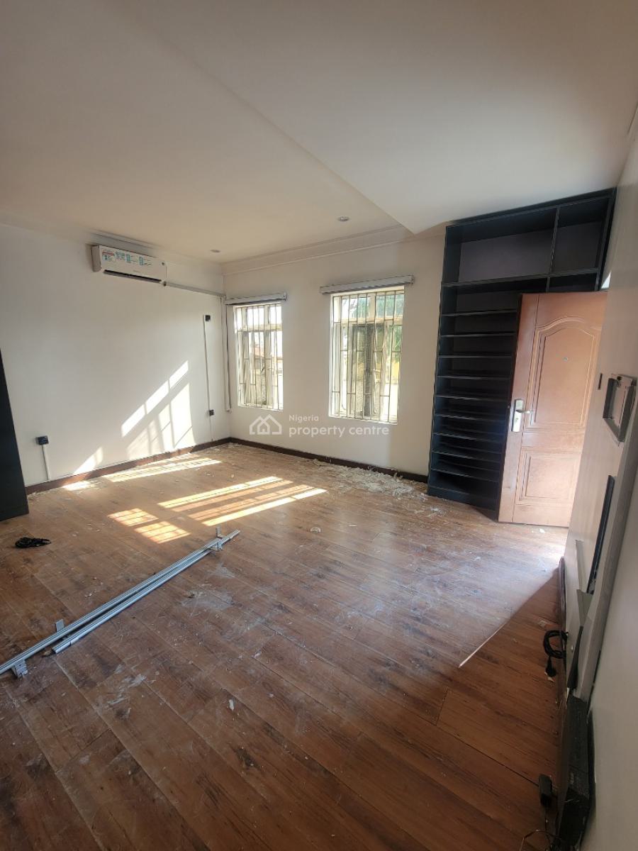 Newlt Renovated 4 Bedroom Terrace + Bq & Swimming Pool, Jabi, Abuja, Terraced Duplex for Rent