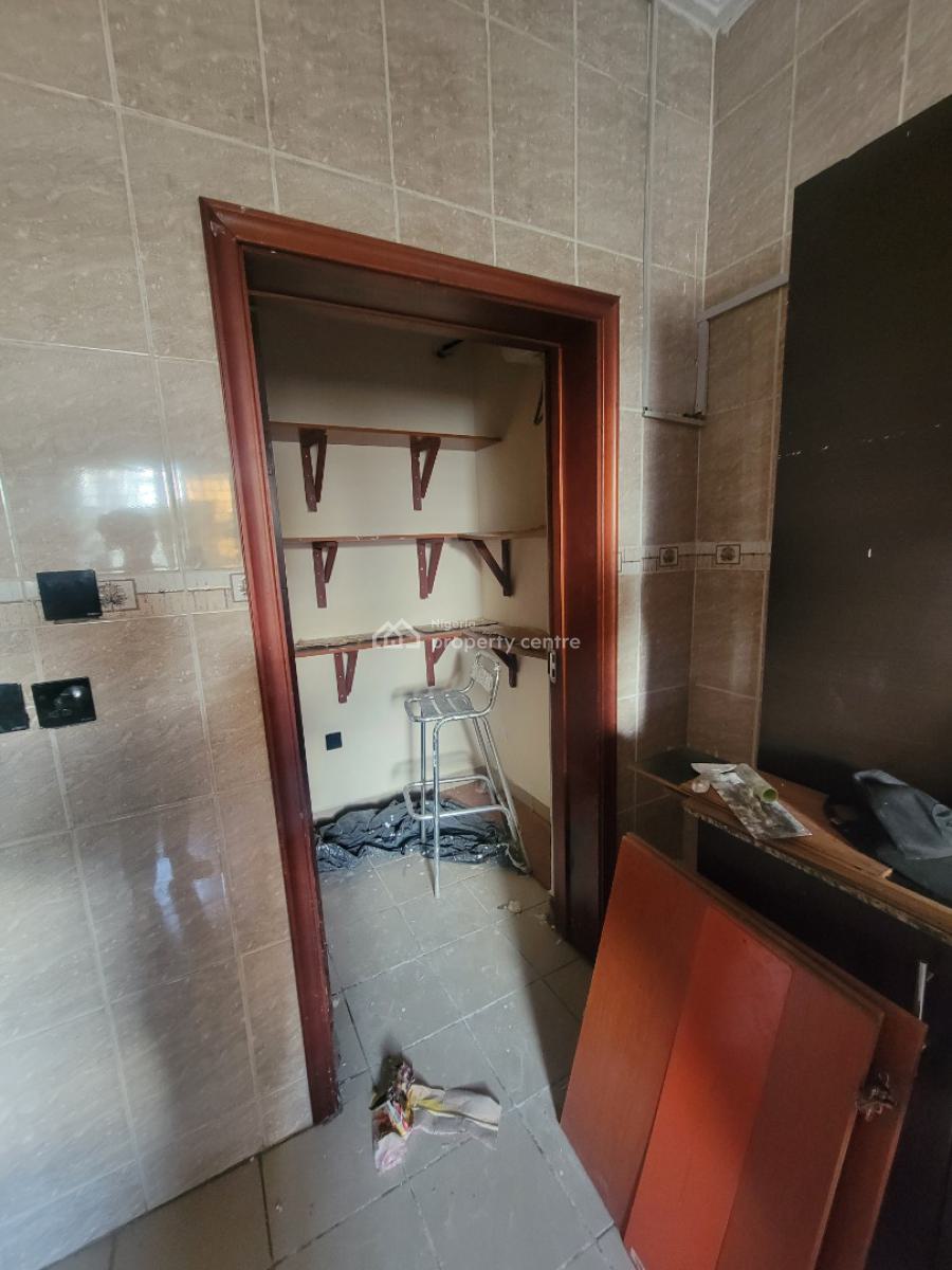 Newlt Renovated 4 Bedroom Terrace + Bq & Swimming Pool, Jabi, Abuja, Terraced Duplex for Rent