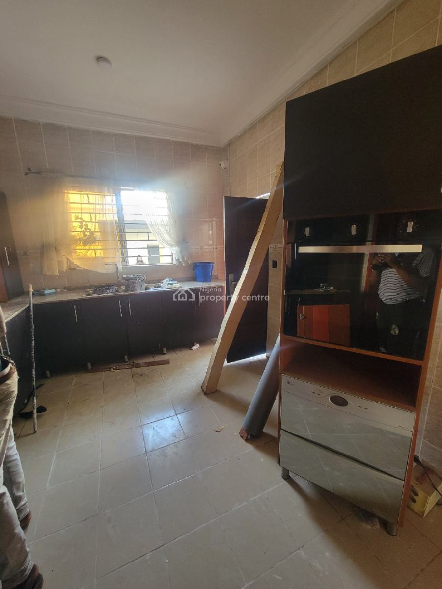 Newlt Renovated 4 Bedroom Terrace + Bq & Swimming Pool, Jabi, Abuja, Terraced Duplex for Rent