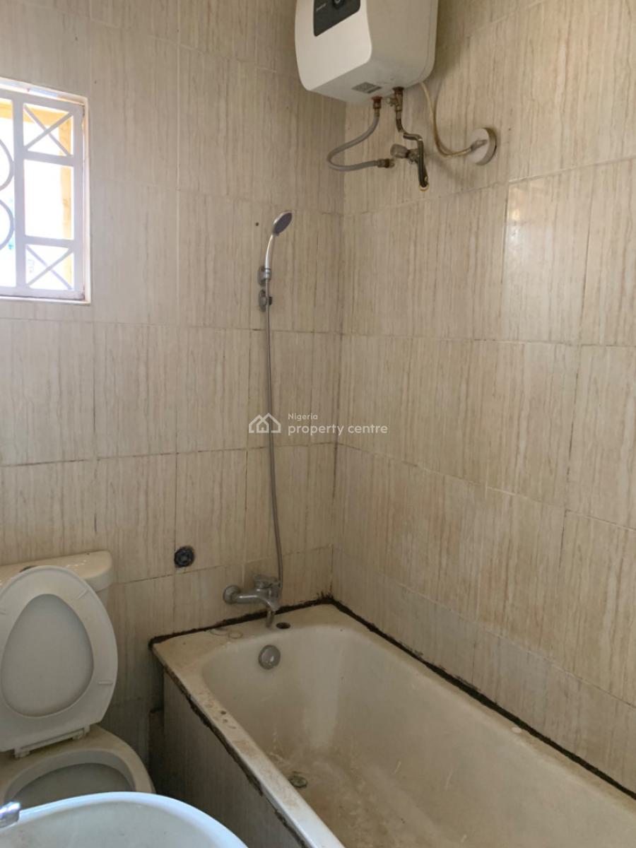 3 Bedroom Flat on The Ground Floor, Katampe, Abuja, Flat / Apartment for Rent