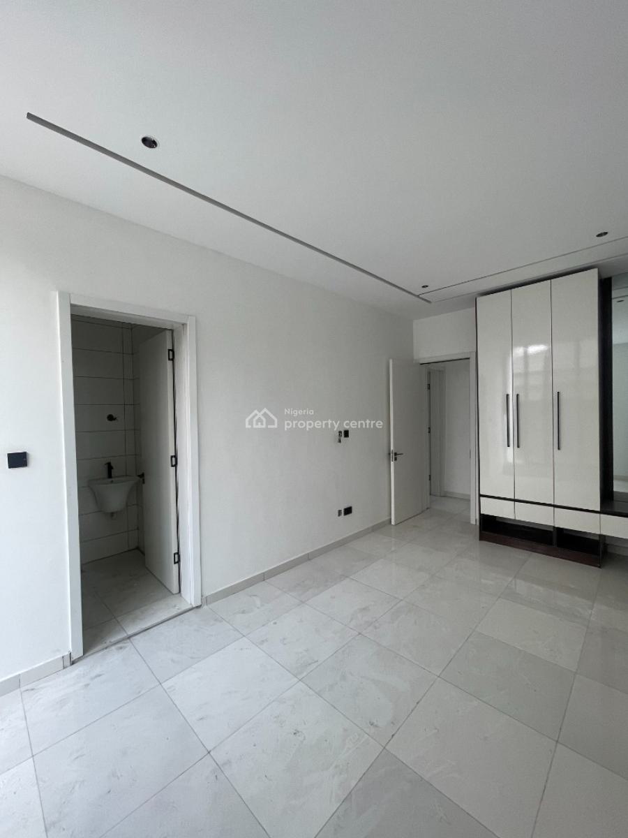 2 Bedroom Apartment with Swimming Pool, Oniru, Victoria Island (vi), Lagos, Flat / Apartment for Sale