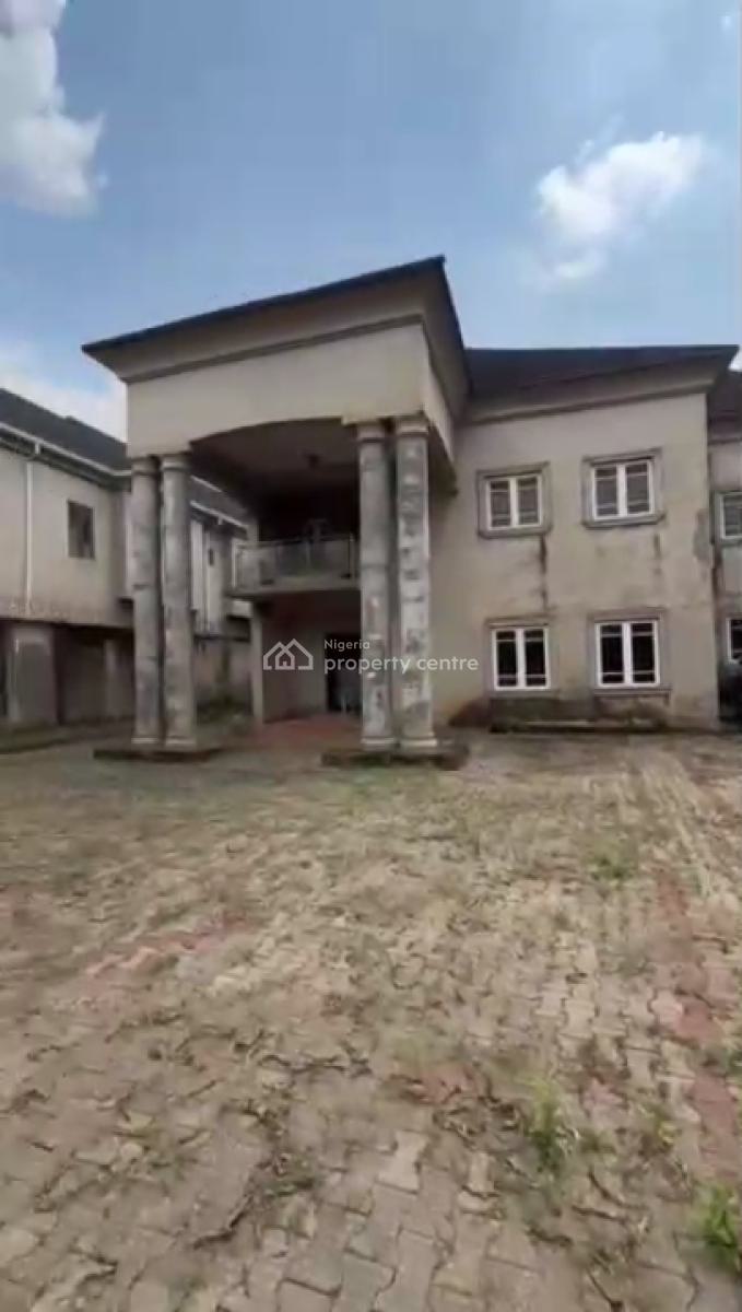 Standard and Tastefully Finished 5 Bedrooms Duplex, Seliat Estate, Egbeda, Alimosho, Lagos, Detached Duplex for Sale